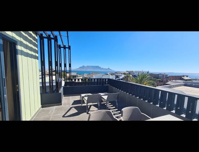 10 BEDROOM GUEST HOUSE FOR SALE IN BLOUBERGSTRAND